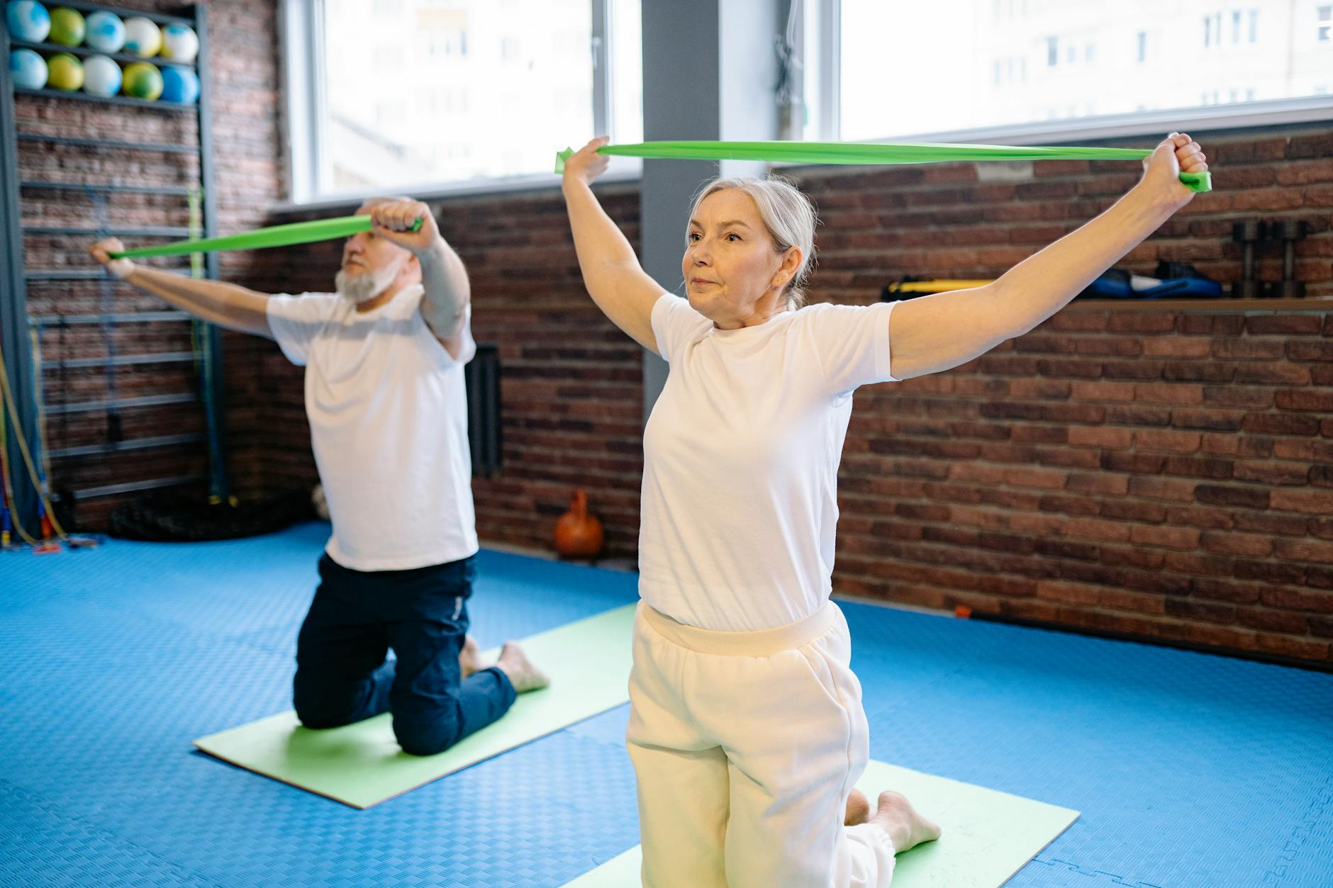 Golf Fitness for Seniors: 10 Exercises to Add Distance and Stay Pain-Free