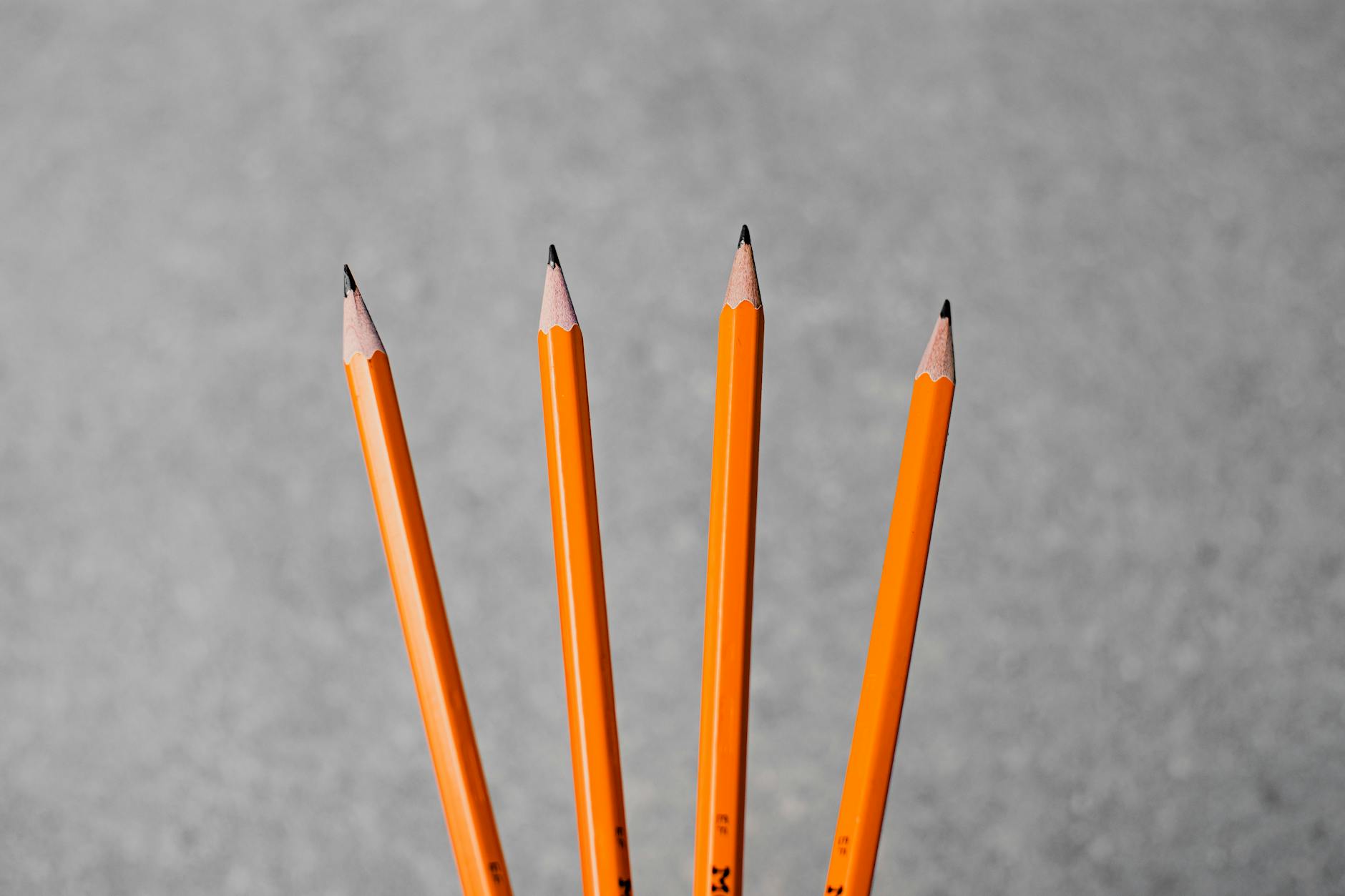 Graphite vs Steel Shafts: How to Choose the Right One for Your Game